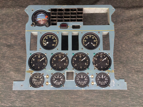 Iljuschin IL-80 Instrumententafeln