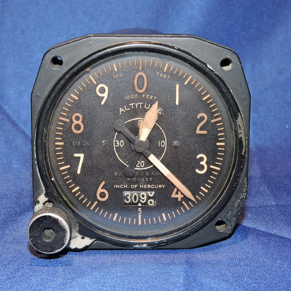 Altimeter, Type C-14A, 35,000 ft, US Navy WWII 1556-2K-A
