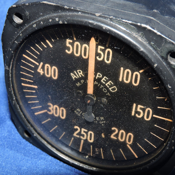 Airspeed Indicator, 500 MPH Type D-7