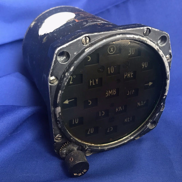 Flight Command Indicator ID-314/APA-90, F-84 Thunderjet – AeroAntique