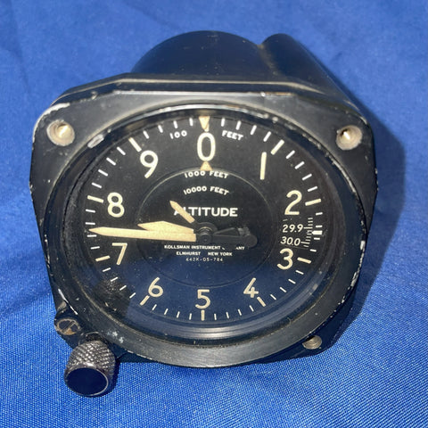 Altimeter, Sensitive, Type C-11, 35,000 ft, PN 642K-05-784