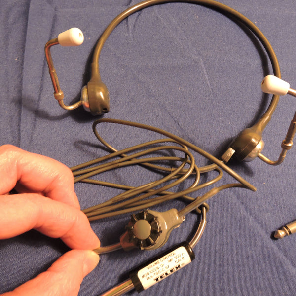 Pilot Earset and Headset