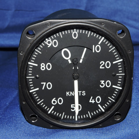 Airspeed Indicator, Sensitive, 700 Knoten, Army Type F-1A, US Army Air Force, WWII