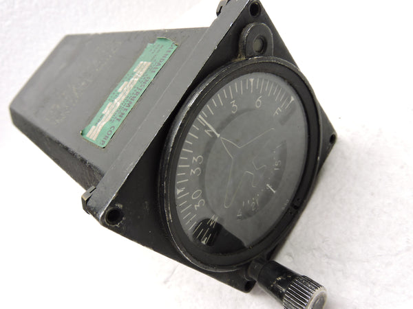 Gyrosyn Induction Compass / Directional Indicator Sperry 653894 B-52