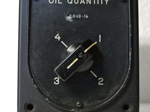 Oil Quantity Indicator, 4 Tank, Liquidometer, EA-48-16 B-29