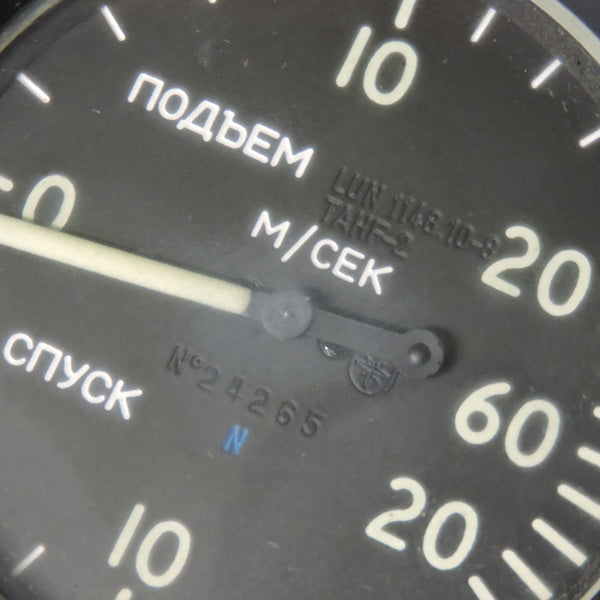 Steiggeschwindigkeits-/Vertikalgeschwindigkeitsanzeige, UdSSR 60 Meter/Sekunde
