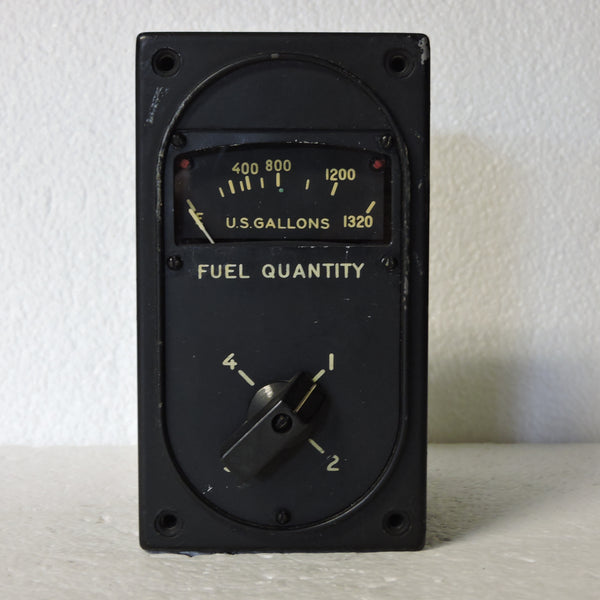 Fuel Quantity Indicator, 4 Tank, Liquidometer, EA-48-17, B-29 Superfortress