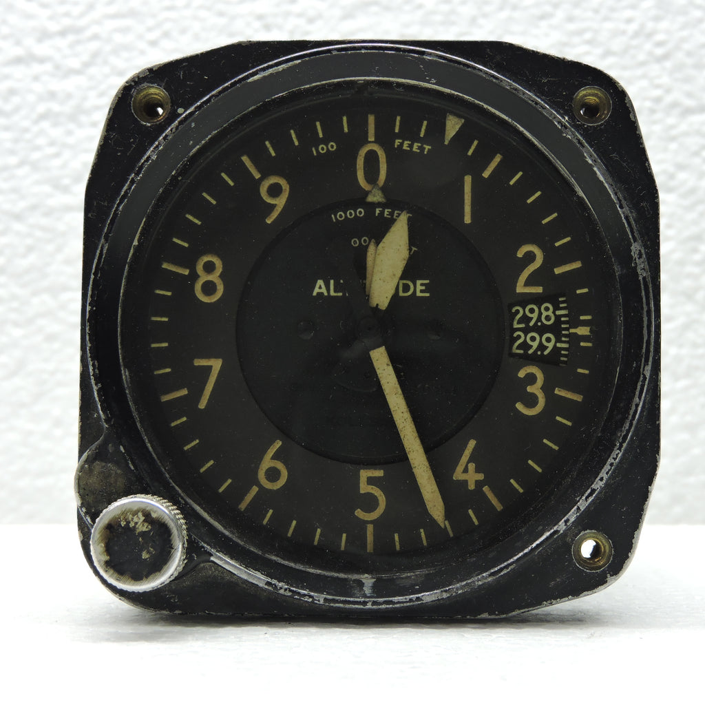 Altimeter, Sensitive, Type C-13, 35,000 ft, Air Corps US Army WWII B-17, B-24, P-38, P-51
