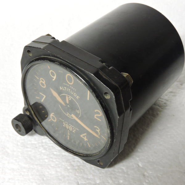 Altimeter, Sensitive, Type C-14A, 35,000 ft, Air Force US Army WWII 1555-2P-B