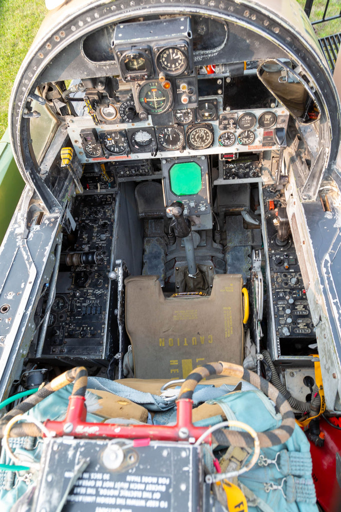 F4 Cockpit Rear View F-4D Phantom II Nose and Cockpit Section A/C 65-0720 – AeroAntique