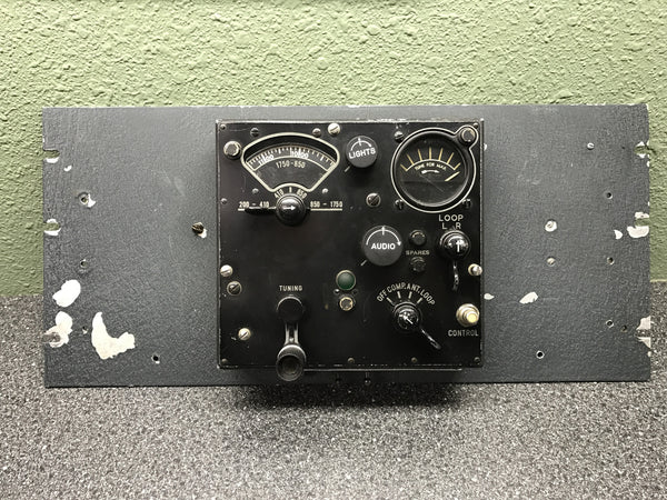 Steuereinheit, BC-434-A, (Restaurierungsprojekt) des SCR-269 Automatic Radio Compass